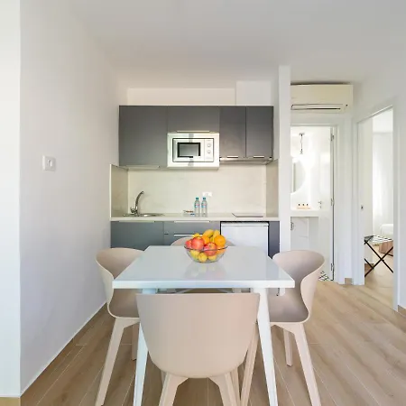 Homeforguest Moderno Con Piscina En Appartement