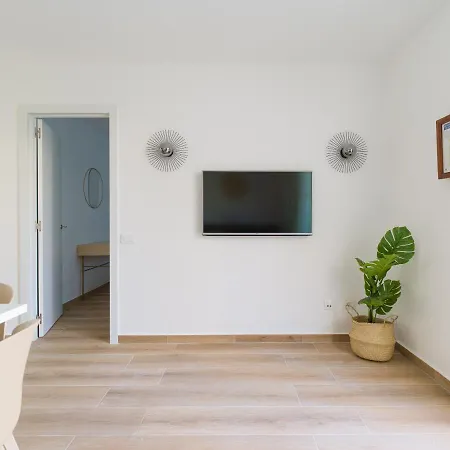 Appartement Homeforguest Moderno Con Piscina En