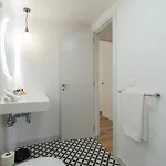 Apartman Homeforguest Moderno Con Piscina En *