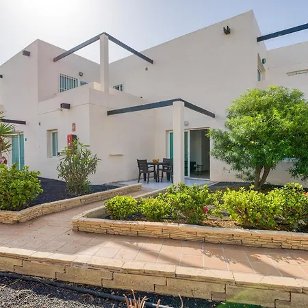 Apartman Homeforguest Moderno Con Piscina En *